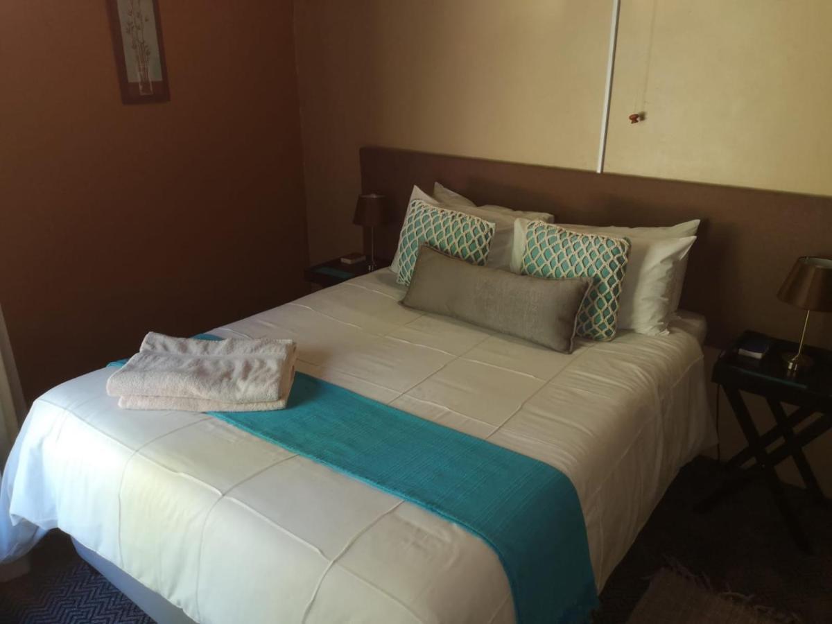 Little Rock Resort Ladybrand Экстерьер фото